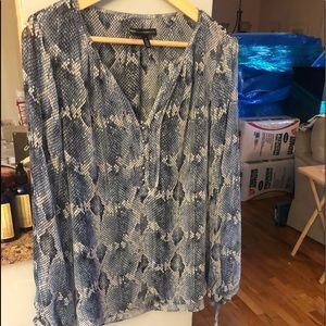 White House black market blouse